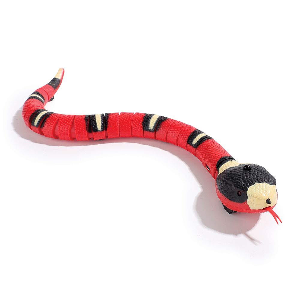M-PETS Sneaky Snake Cat Toy