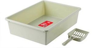 Cat Litter Tray with Scoop - White - M Size, 38 x 28 x 10 cm